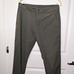 Lululemon Commission Relaxed fit 33x30